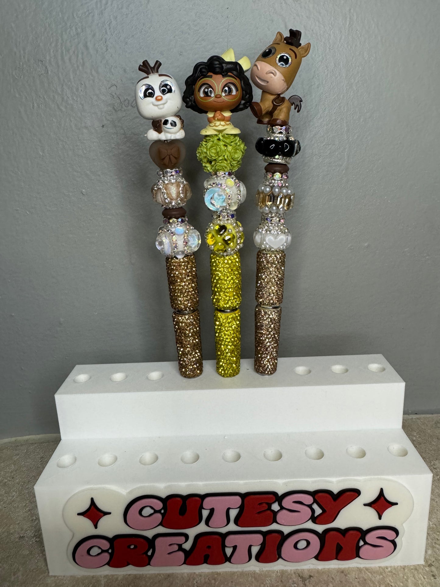 Rhinestone pens/premade